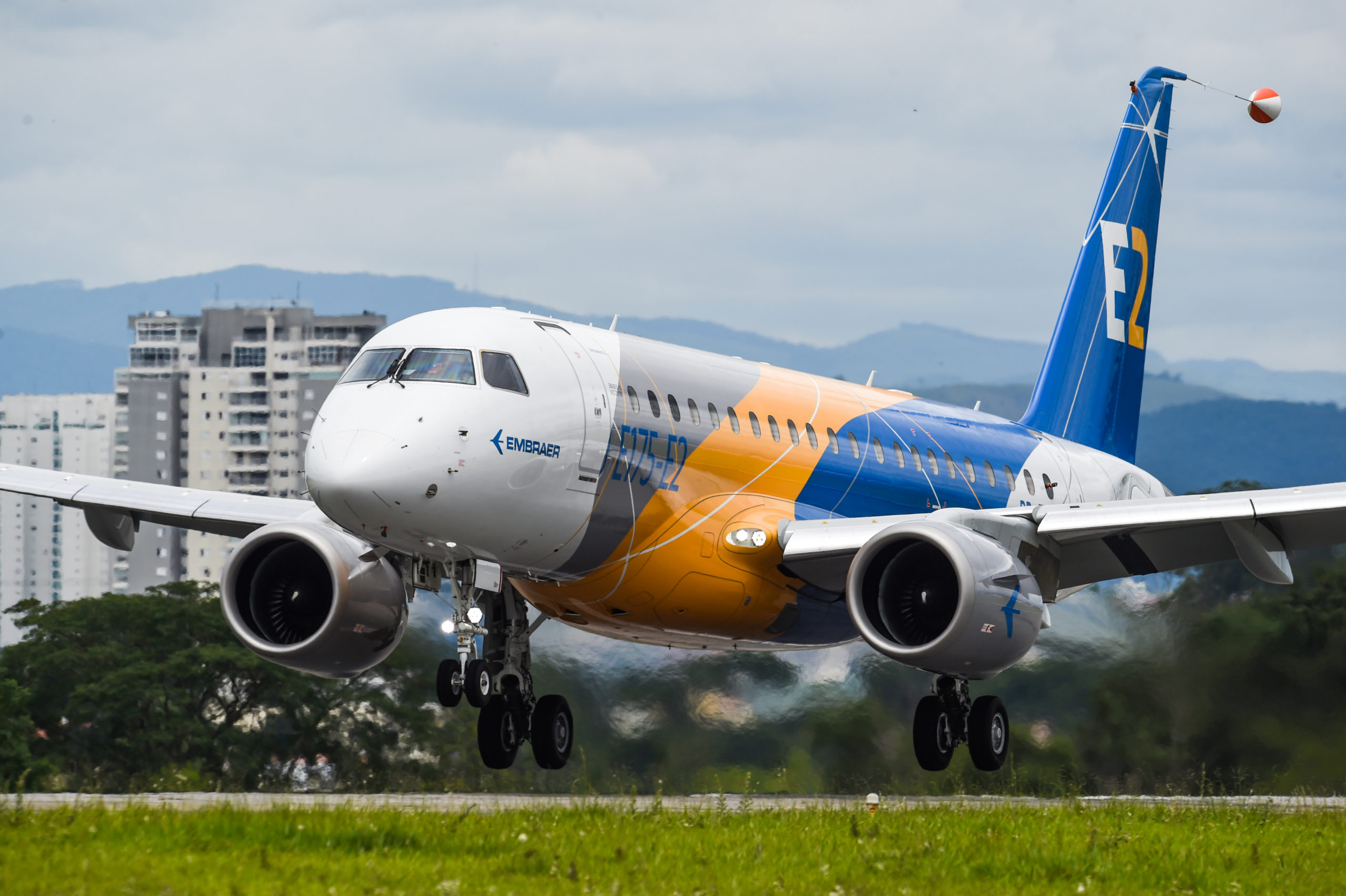 Embraer E175-E2 Faces Further Delays, Entry into Service Now Expected ...