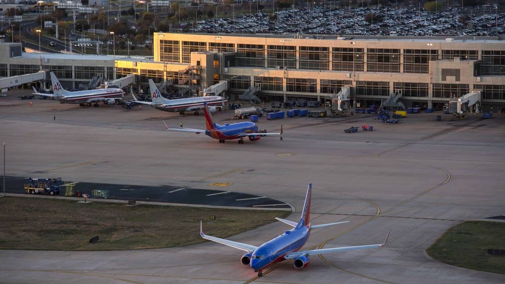 Incursión en pista: Un Boeing 737 de Southwest atropella y mata un hombre en Austin, Texas