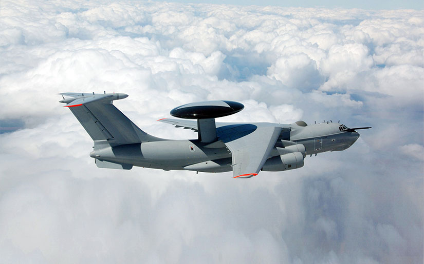 AEW Phalcom de la IAF