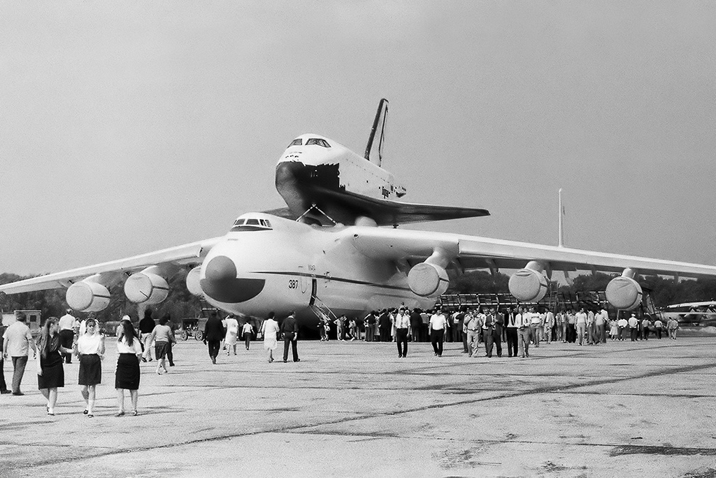 Sábado Retro, capítulo 47: Antonov An-225, uno de los aviones de carga más grandes del mundo