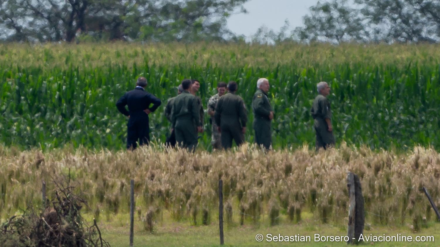 Autoridades de la FAA observando el desarrollo de actividades