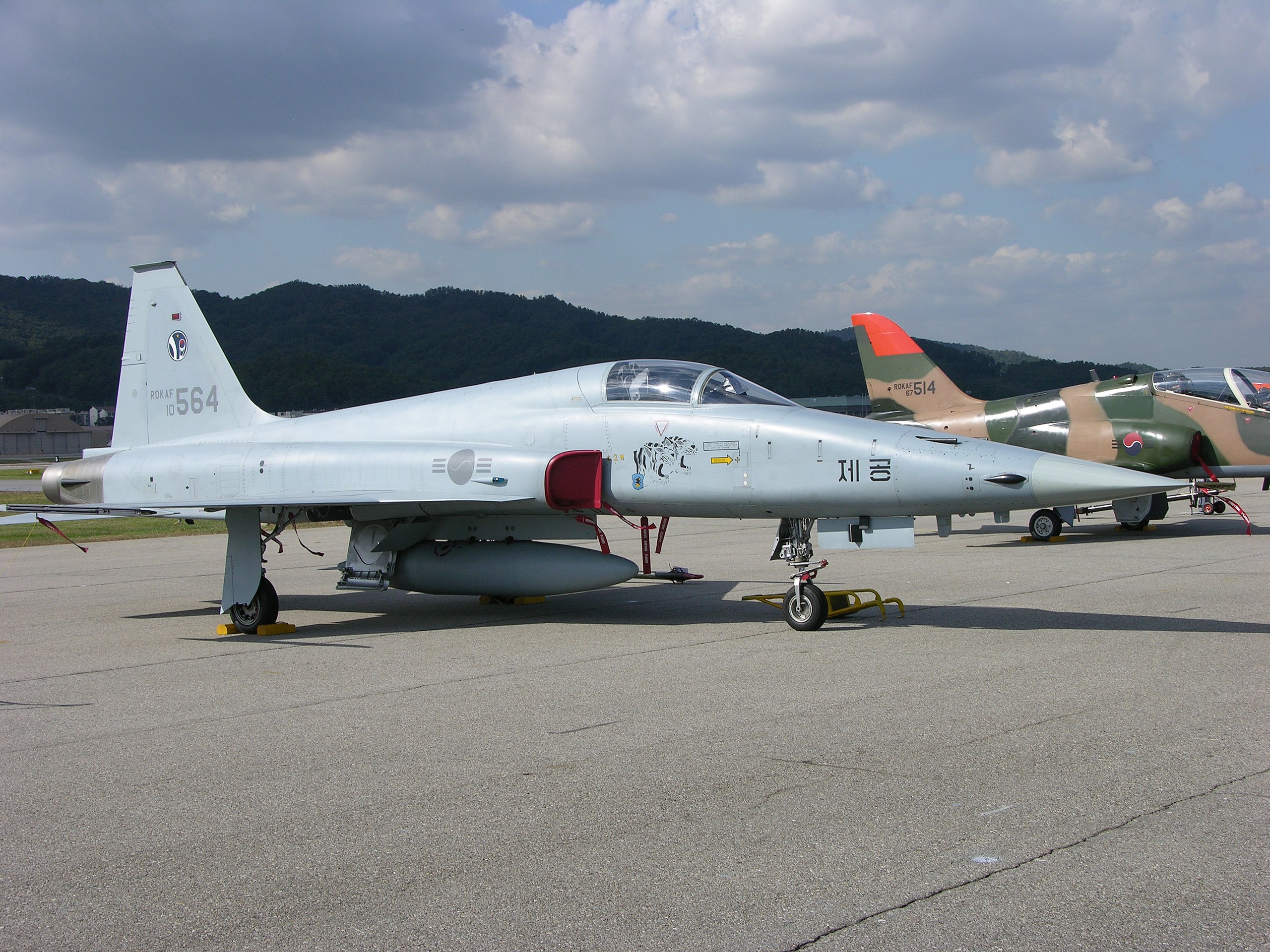 RoKAF F-5E