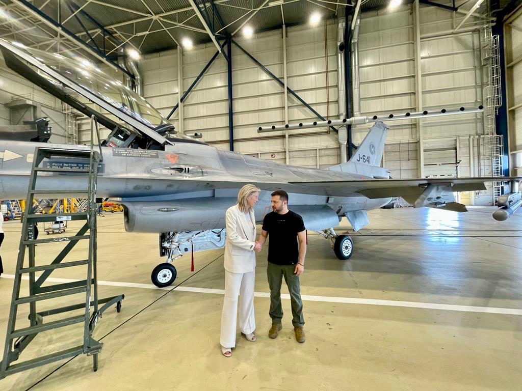 Ukraine F-16