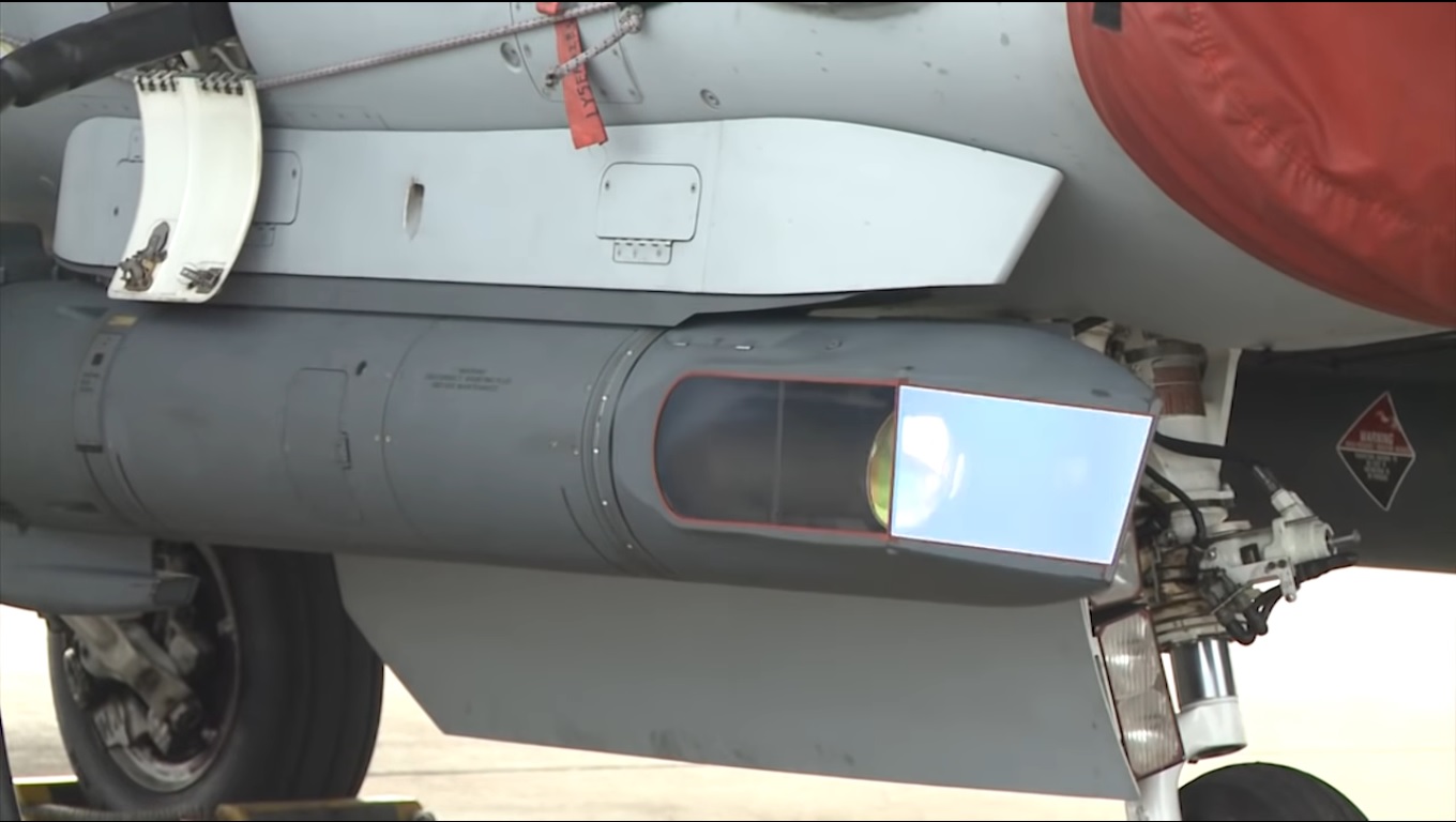 Poland signs contract to purchase 34 Sniper pods for its FA-50 fighter ...