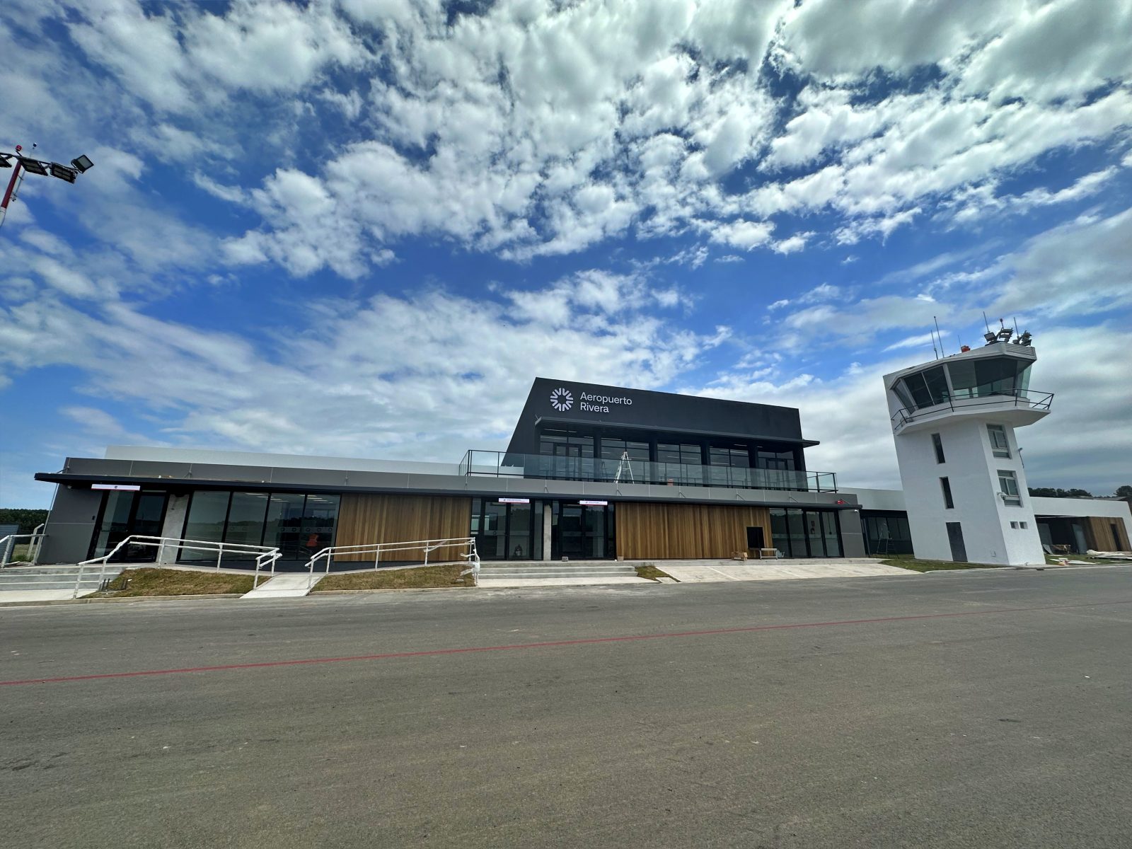 aeropuerto rivera uruguay