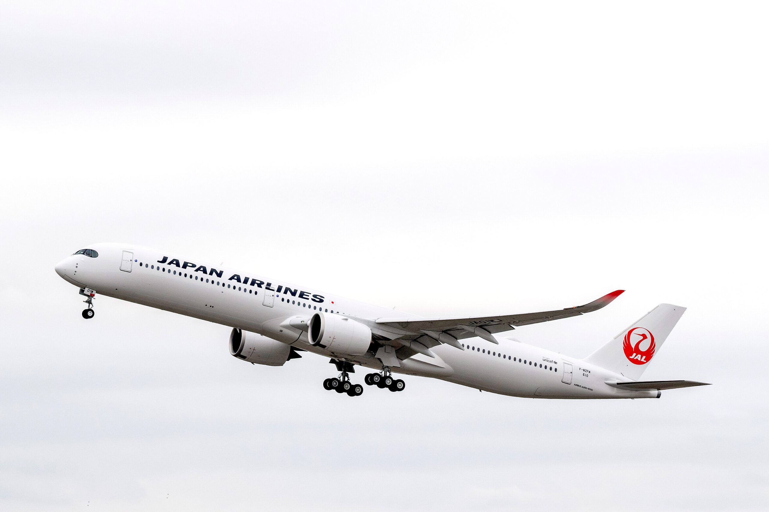 Japan Airlines Expands Flights to Chicago, Los Angeles, and San Diego