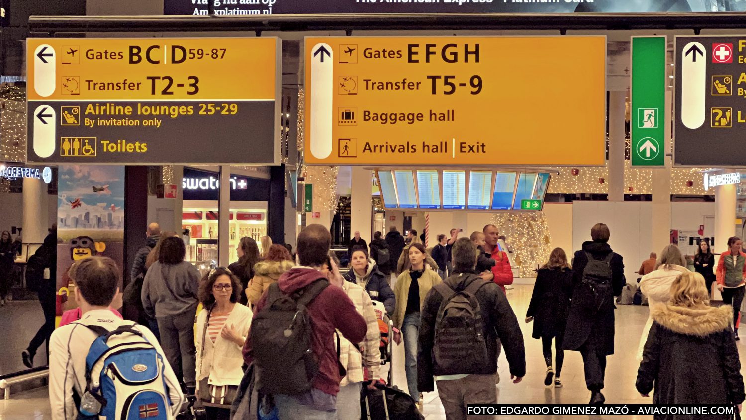 amsterdam schiphol aeropuerto generica pasajeros carteles