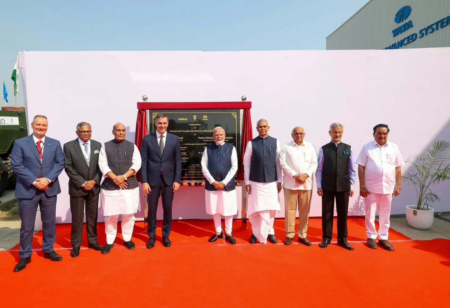 Pedro Sanchez Narendra Modi TATA C295