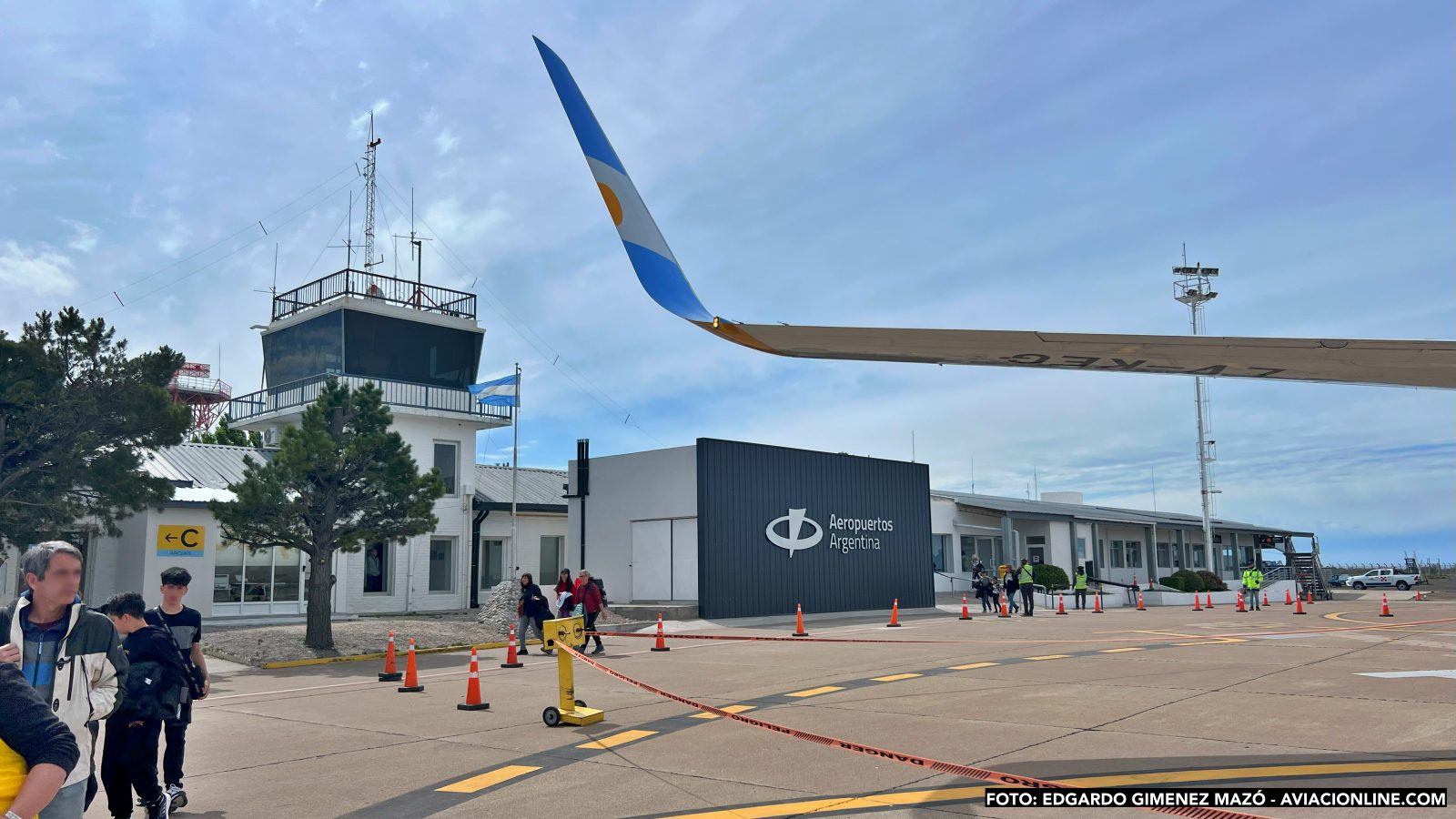 Puerto madryn aeropuerto terminal flybondi