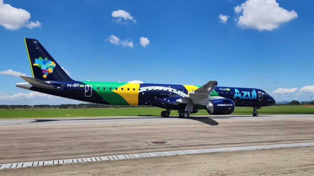 New Embraer E195-E2 Azul - Photo: Embraer
