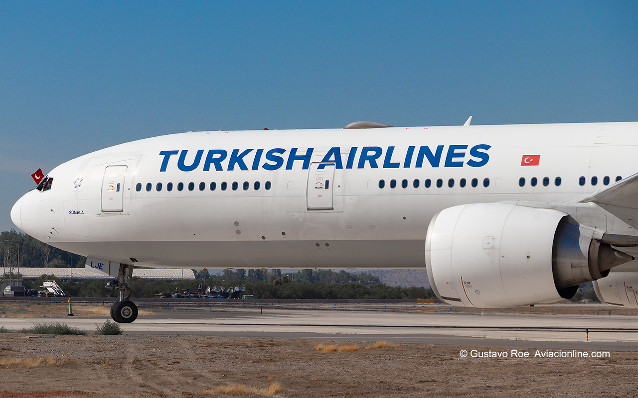 TC-LJE - Boeing 777-3F2ER - Turkish Airlines