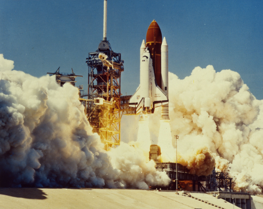 STS 51 Challenger - 2