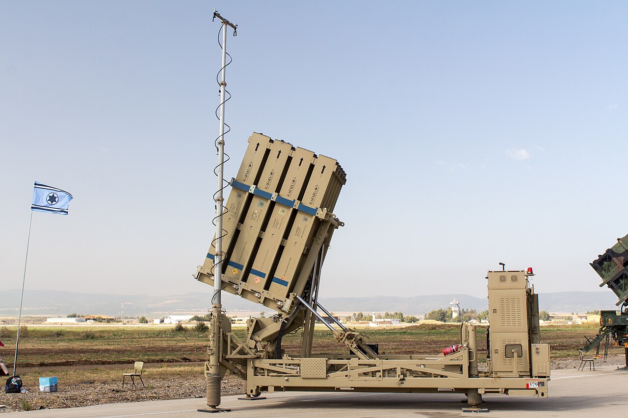Trump quiere un escudo antimisiles para EE.UU. como el Iron Dome de Israel