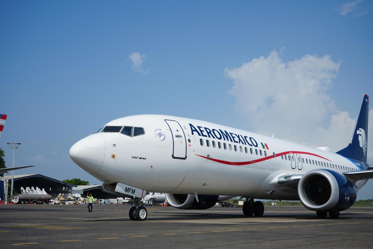 Dubai Aerospace Enterprise (DAE) delivers the twentieth Boeing 737 to Aeromexico
