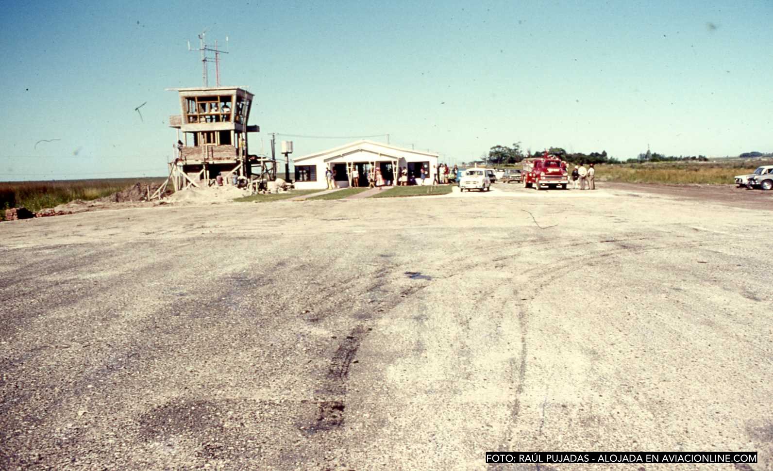 Aeropuerto de Villa Gesell - Lado aire - c. 1975