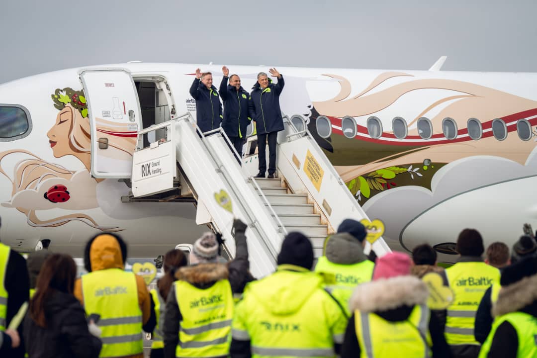 airbaltic a220 50 1