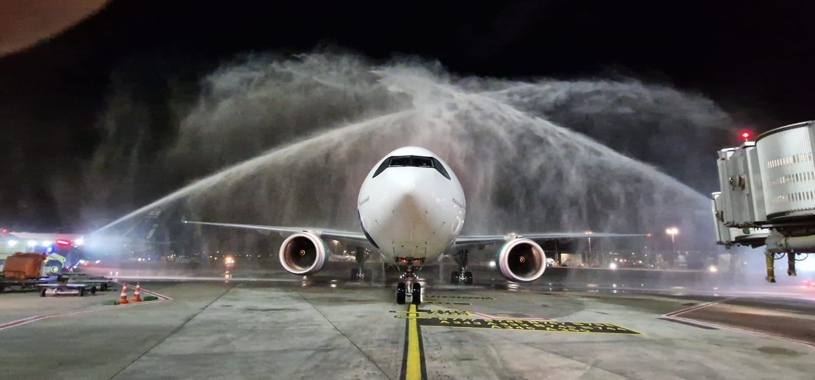 arkia tlv-jfk iberojet