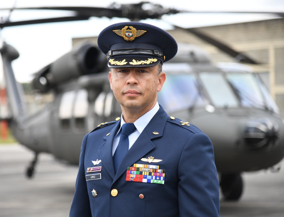 Coronel López