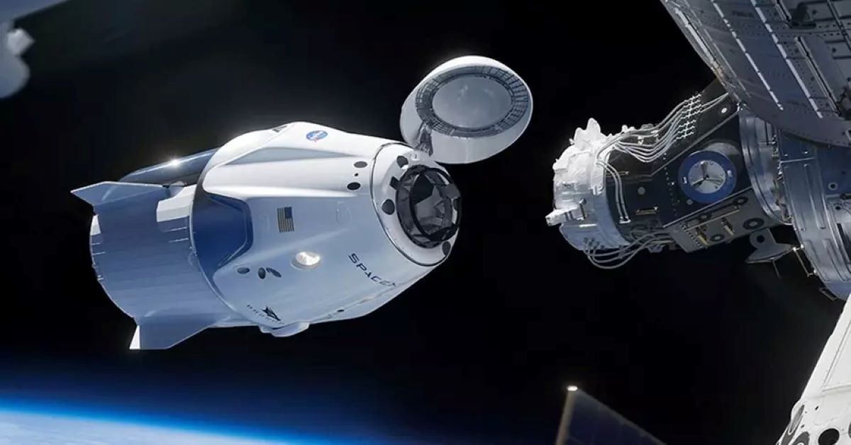 SPACE X Crew Dragon