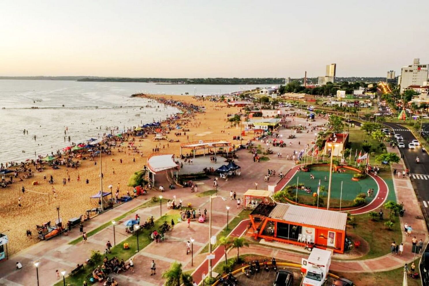 Playas de Encarnación - Paraguay