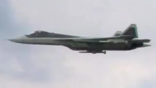 Su-57 R-77M