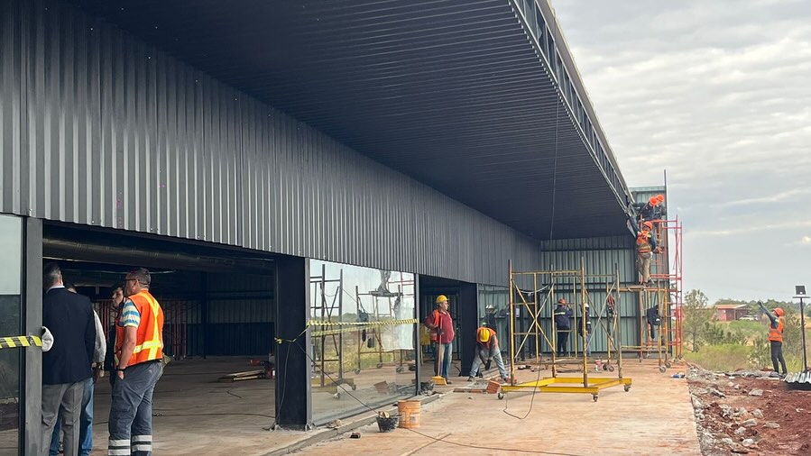 Terminal provisoria del aeropuerto de Encarnación, Paraguay - Julio 2025 (Foto: SENATUR)
