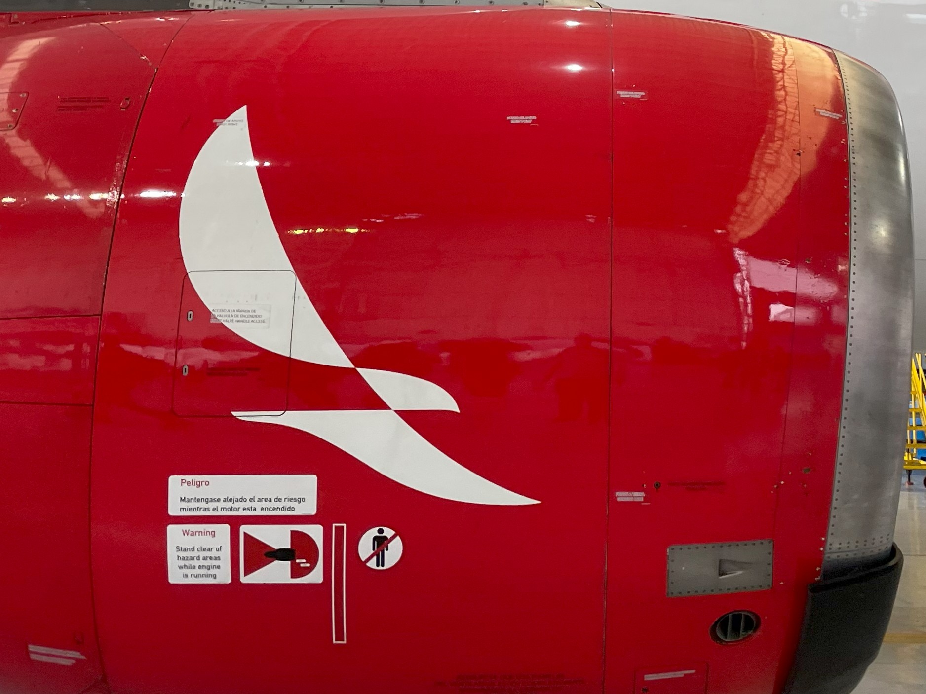Zona de peligro toma motor Airbus A320 Avianca