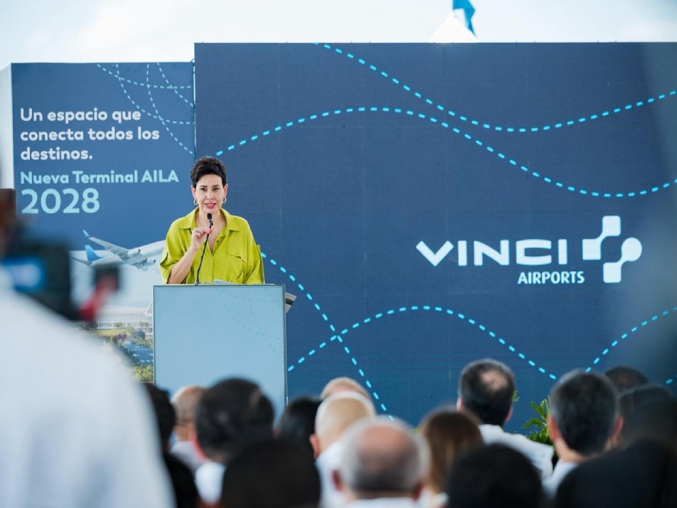 Monica Infante, CEO AERODOM