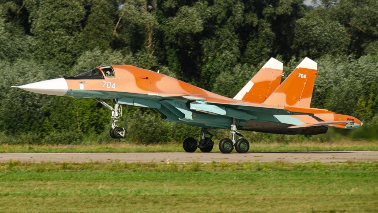 Su-34 camuflaje desertico