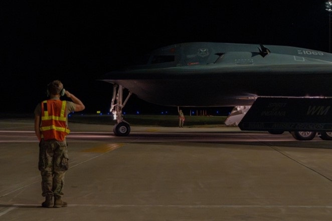 Bombardero B-2 prueba capacidad antibuque con QuickSink en Noruega