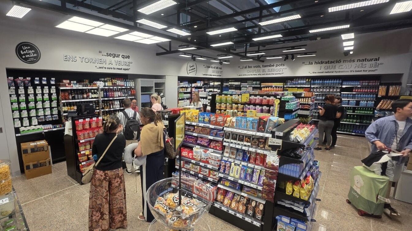 Carrefour City en el aeropuerto de Barcelona-El Prat