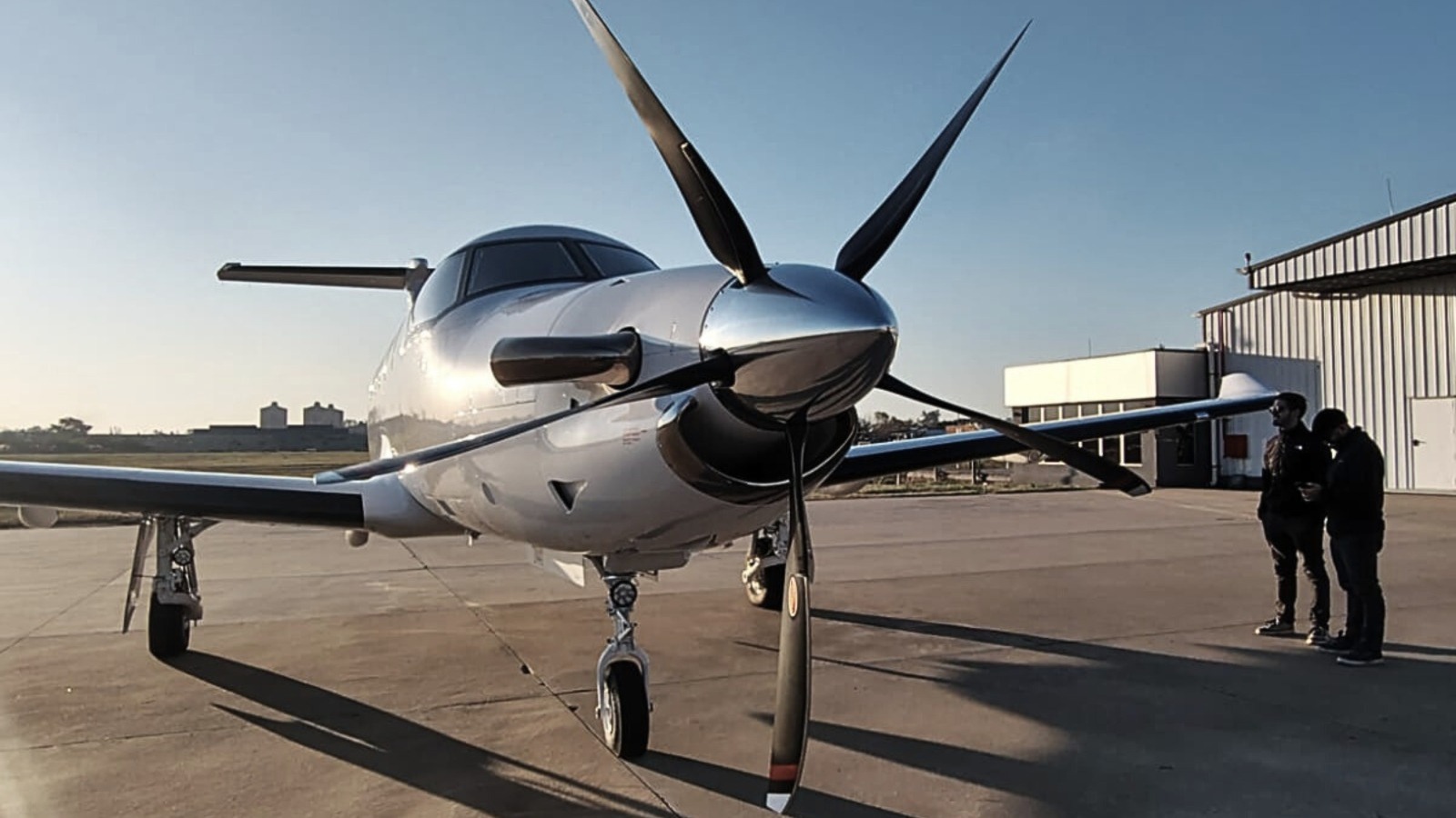 Pilatus PC-12 NGX N227PC Digital Air. SADF FDO