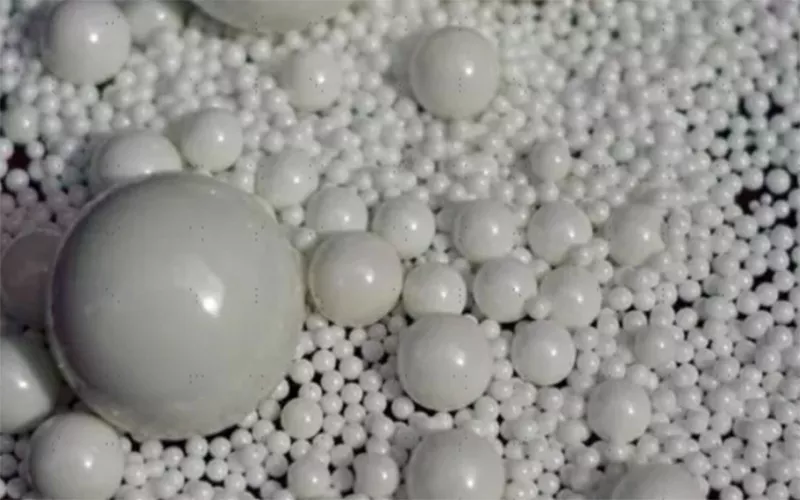 Zirconia estabilizada con Itrio (YSZ)